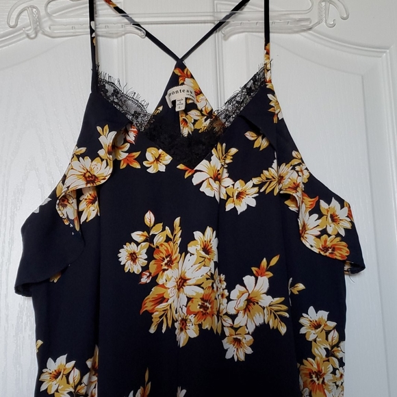 Monteau dress, lace detail, new without tags - Picture 2 of 8